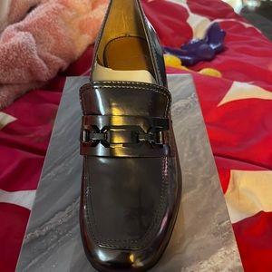 Sarto gunmetal colored heeled platform shoes. Size 7.5.  BRAND NEW